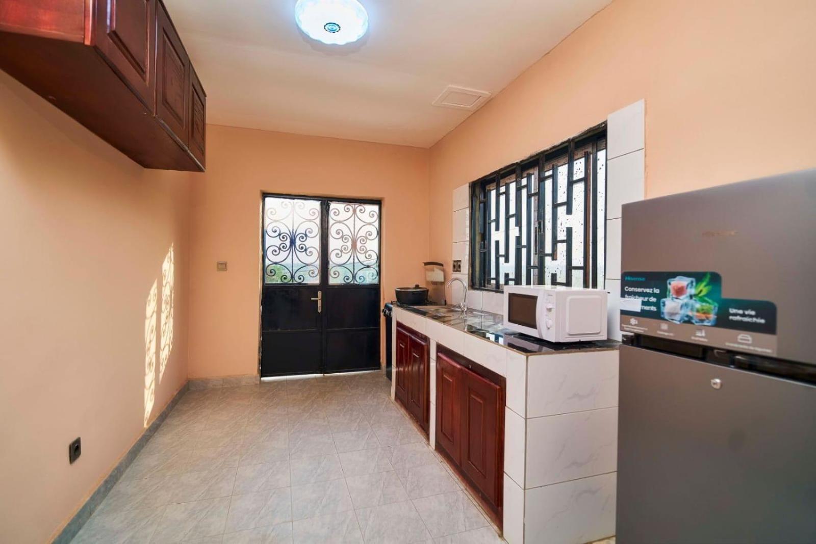 Elite Complex Hotel Yaounde Ngoại thất bức ảnh